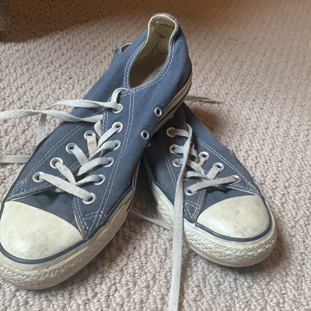 Converse - Picture 2 of 3